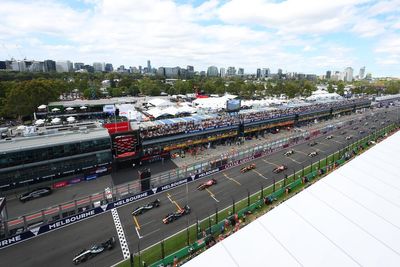 Who is taking the initiative in solving F1's start problem?