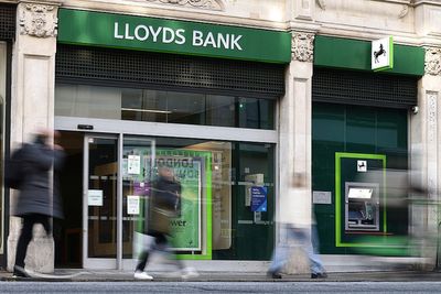 Lloyds, Halifax and Bank of Scotland ‘technical glitch’ showing other users’ transactions to customers