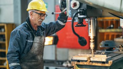 Social Security Benefits: Is It Worth Working Past 70?