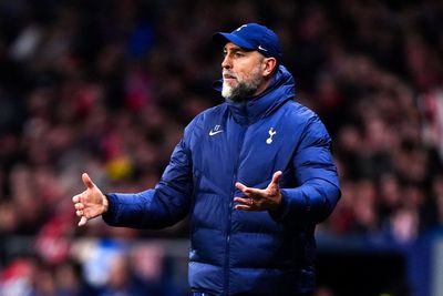 Gary Neville calls on Tottenham to end ‘car crash’ Igor Tudor tenure