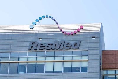 Is ResMed Stock Underperforming the Nasdaq?