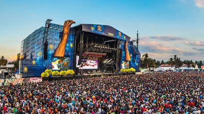 Vive Latino 2026 Brings Together Anglo and Latin Rock Royalty With Lenny Kravitz, The Smashing Pumpkins, Juanes and Los Fabulosos Cadillacs