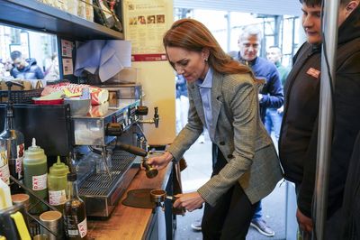 Kate makes cappuccino for William during Borough Market visit