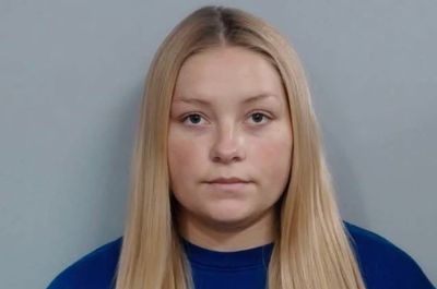 US Cheerleader Laken Snelling Could Face 20 Years in Prison After Newborn Son Found Dead in Closet