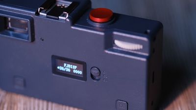 This new “disposable” digital compact camera feels like film. I tried the new Rewindpix compact camera on a trip, and I’m already charmed