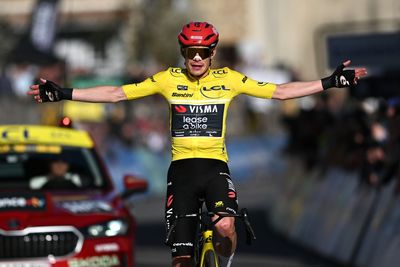 'Killer Jonas destroyed everybody' – Jonas Vingegaard doubles up with victory on stage 5 at Paris-Nice