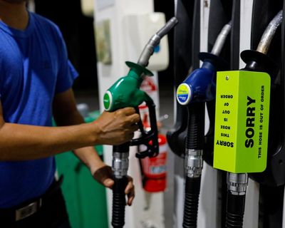 Australia to release nearly 20% of fuel stockpile as Bowen insists country ‘nowhere near’ running out