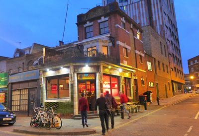 The Gun, Homerton: Reborn boozer gives it both barrels