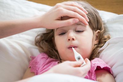 Doctor explains when you should worry about fevers, coughs and injuries in children