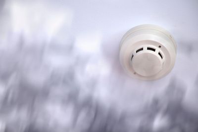 Is Your Smoke Alarm Expired? The 3-Minute Safety Check You Need to Do Now