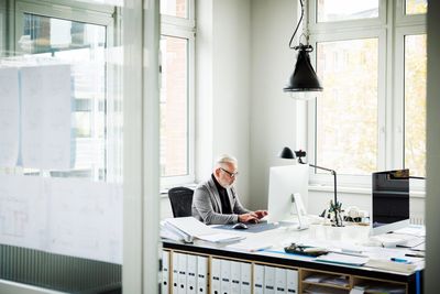 CEOs are mandating that employees use AI. They're hardly using it themselves