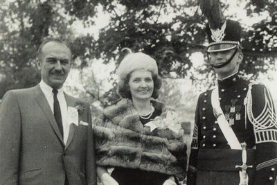 Trump launches midnight posting spree to praise American military dominance - right after sharing pic of his mom and dad