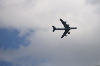 Six US troops killed in KC-135 plane crash in Iraq