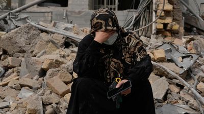 France treads 'a fine line between defensive and offensive’ in Middle East