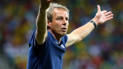 Former USMNT Coach Puts Himself Forward for Premier League Job