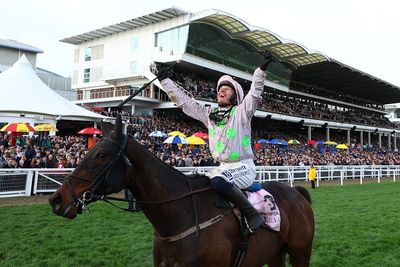 Gaelic Warrior blitzes Gold Cup field with dominant win as Jukebox Man falls short