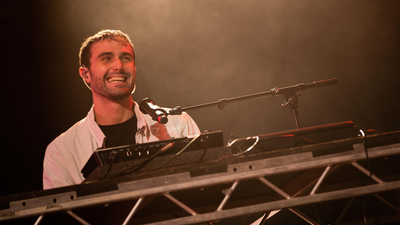 “I’ve spent so many thousands of hours wasted on plugins – it just doesn't matter”: Fred Again on how "getting into the weeds" with software can distract from songwriting and make you less creative