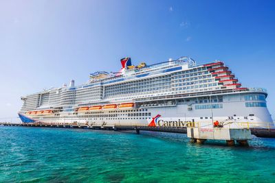 Carnival Cruise Line shakes up dining options with new ‘express’ program