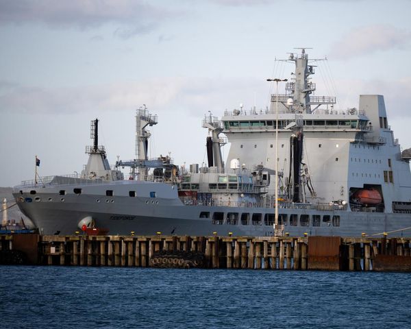UK signs ‘rebooted’ defence agreement to protect Irish waters