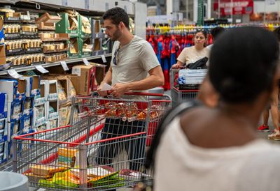 Americans are demanding refunds from the $180 billion in tariffs they paid for, and they’re suing companies like Costco to make it happen