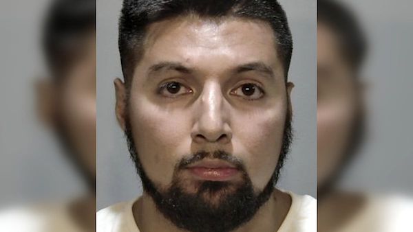 ‘I need your number’: Cop stalks Apple TV extra — he allegedly used police databases to track her