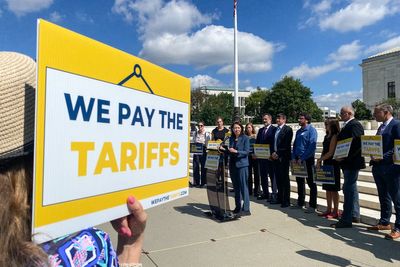 7 in 10 Americans believe Trump’s tariffs have caused higher prices, new poll finds