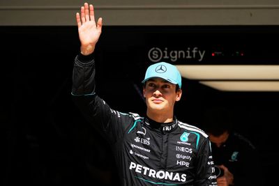 George Russell beats Lewis Hamilton in thrilling F1 Chinese sprint race