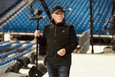 Billy Joel Health Update: Daughter Says Singer 'Doing Great' Amid Rare Brain Disorder