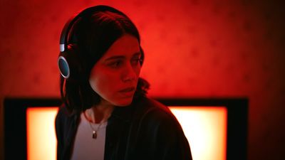 ‘Undertone’: A Terrifying Immersion Into Auditory Horror [REVIEW]