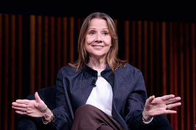 Mary Barra still responds to 'every single letter' she gets by hand despite running $65 billion automaker General Motors