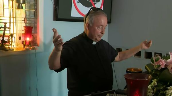 Florida Priest Faces Over $500,000 Fine After Refusing to Stop Feeding the Homeless in Bitter 12-Year Standoff