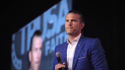 Trump has an off-ramp for Iran war, and it involves throwing Pete Hegseth under the bus