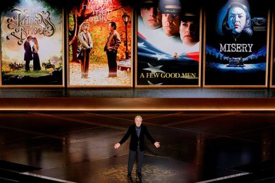 Billy Crystal leads emotional tribute to Rob Reiner at Oscars