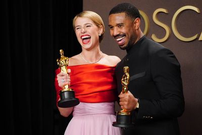 I was at the 2026 Oscars. Here’s how the most emotional ceremony in years unfolded backstage