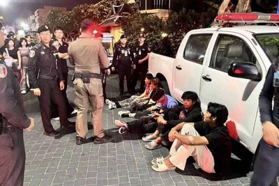 Police stop gang fight on Pattaya’s Walking Street
