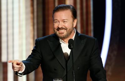 Ricky Gervais gives two word response after fans call for him to host the Oscars