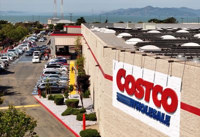 Costco Customers Furious Over $2.99 Churro Sundae Replacement for Classic Pastry
