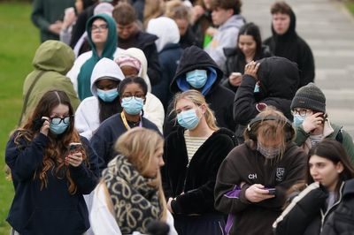 Meningitis outbreak: Tribute paid to student who died as hundreds seek treatment