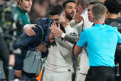 Chelsea learn Pedro Neto verdict after pushing PSG ball boy