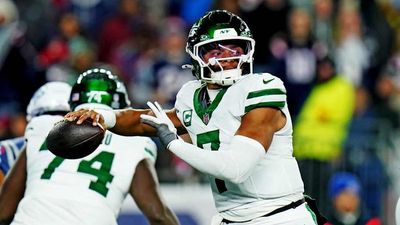 Justin Fields Trade Grades: Chiefs, Jets Execute Deal for Quarterback