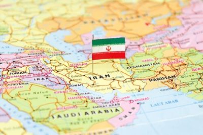 Strait of Hormuz: How the Closure Impacts Gas, Food Prices and Mortgages