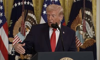 Is Donald Trump Balding? The New White House Photos Turning Heads Online