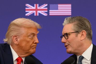 Trump hits out at Starmer for rebuffing his Strait of Hormuz request