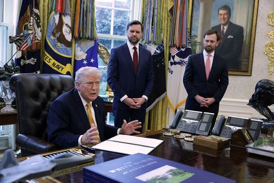 Trump says he’ll have the ‘honor of taking Cuba’ and can do ‘anything I want with it’