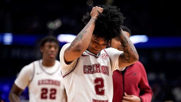 Aden Holloway Arrested, Not With Team Ahead of Alabama’s NCAA Tournament Game