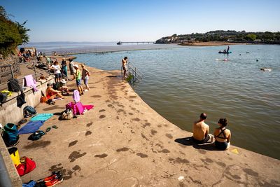 Britain to be warmer than Athens this week with temperatures set to soar