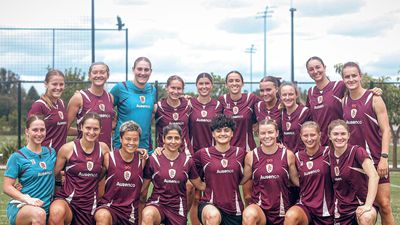 Remaining Iranian soccer players join A-League training