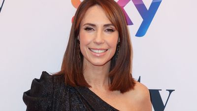 Need an easy spring outfit formula? Alex Jones' trench coat and indigo jeans are a comfy and timeless combination