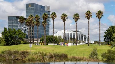 'I killed the person I love': life for champagne murder