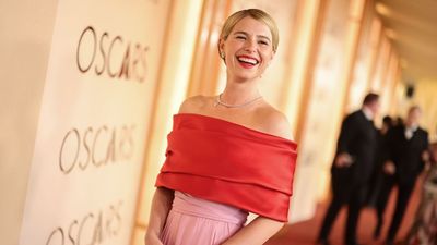 Jessie Buckley's Two-Tone Oscar's Gown Made a Clashing Color Pairing Chic – Now, All the Most Stylish People Are Using it in Their Homes